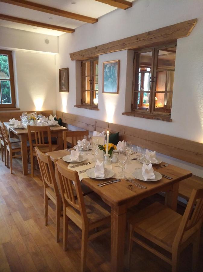 Hotel Gasthof Neuwirt Holzkirchen  Luaran gambar